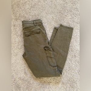 L.O.G.G. women's size 6 green jeans